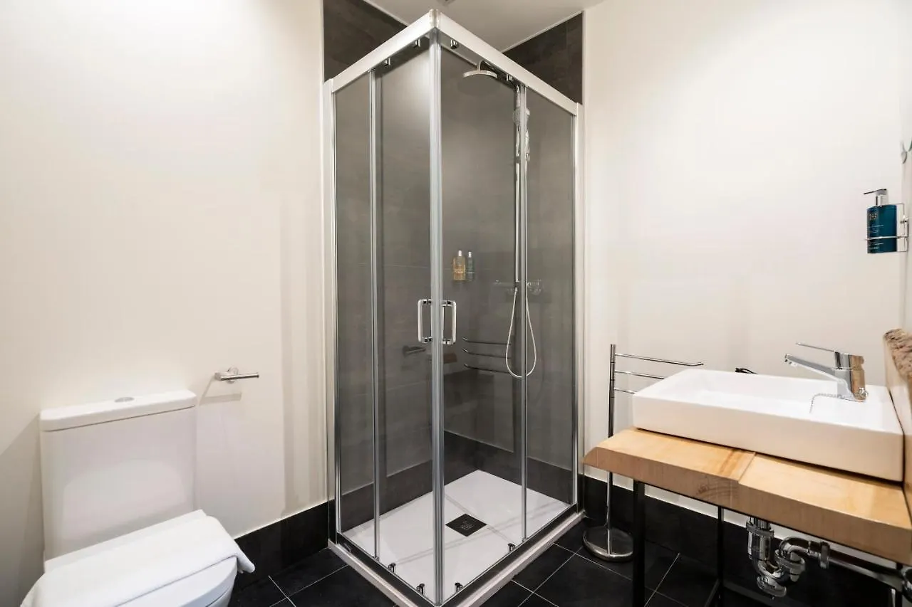 Dobo Azacanes Hostal Toledo