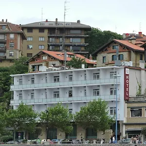 *** Hotel Petit Palace Tamarises Spain