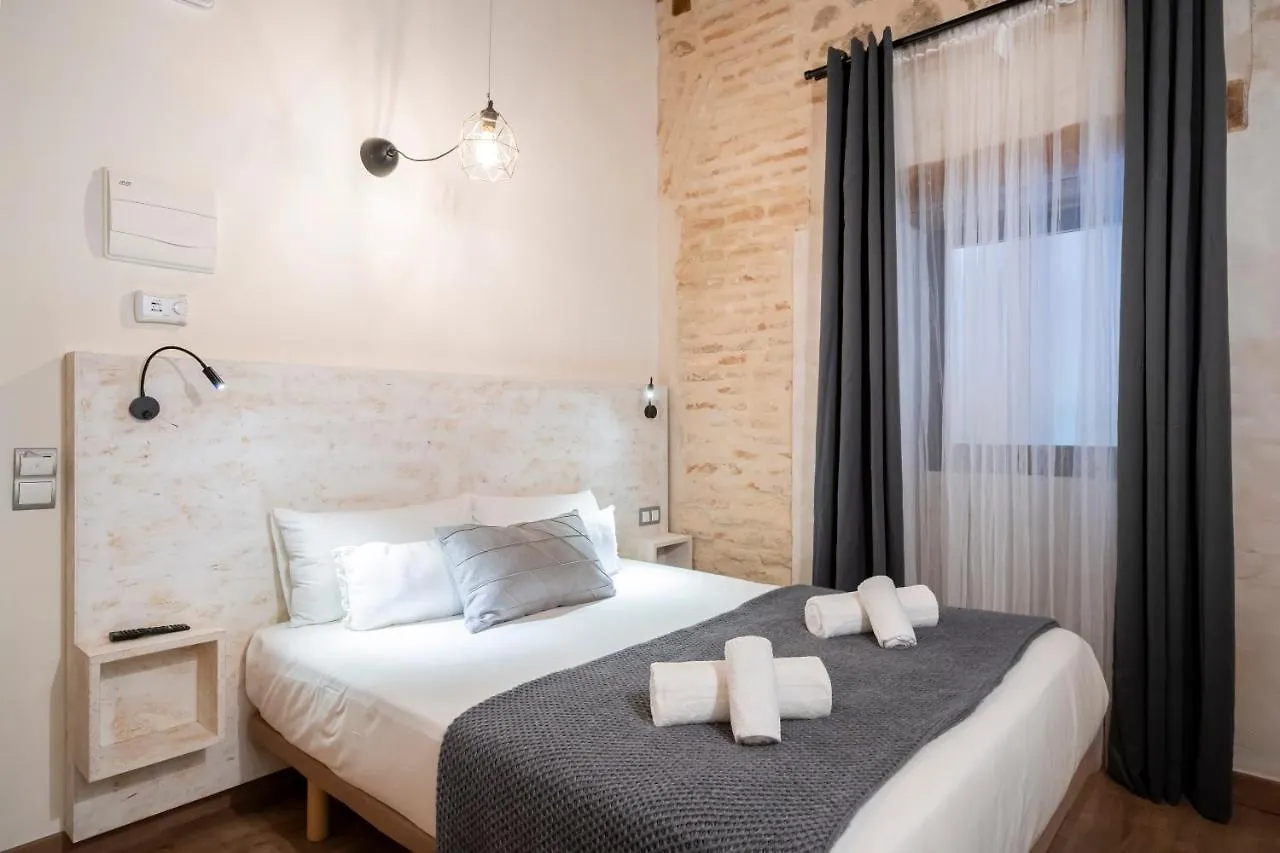 Dobo Azacanes Hostal Toledo 2*,